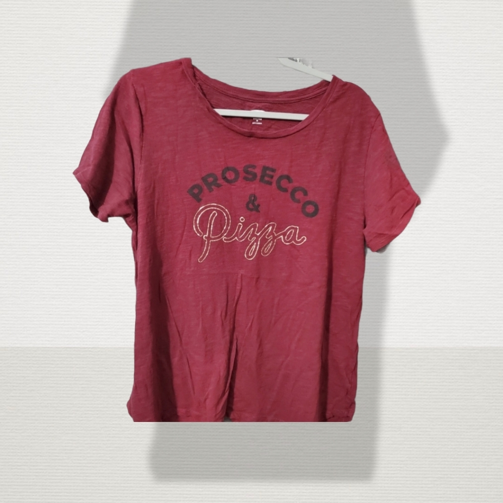 Old Navy Tee